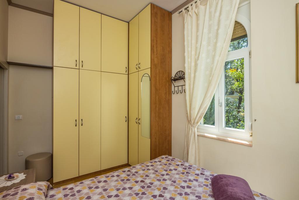 Apartment Roberta Lovran Exterior photo